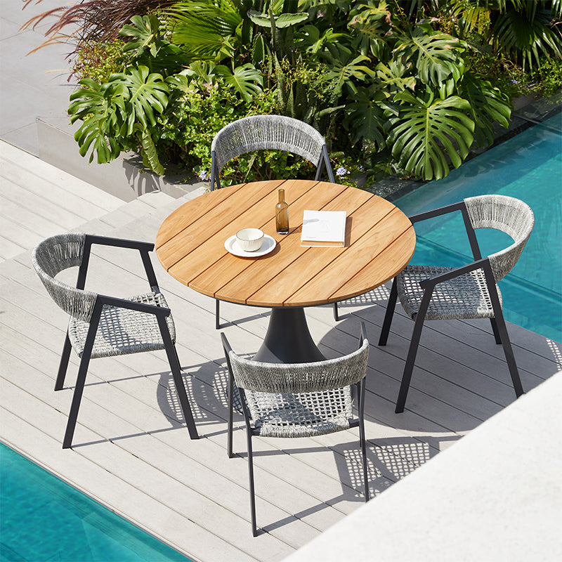 Outdoor Lounge Sets